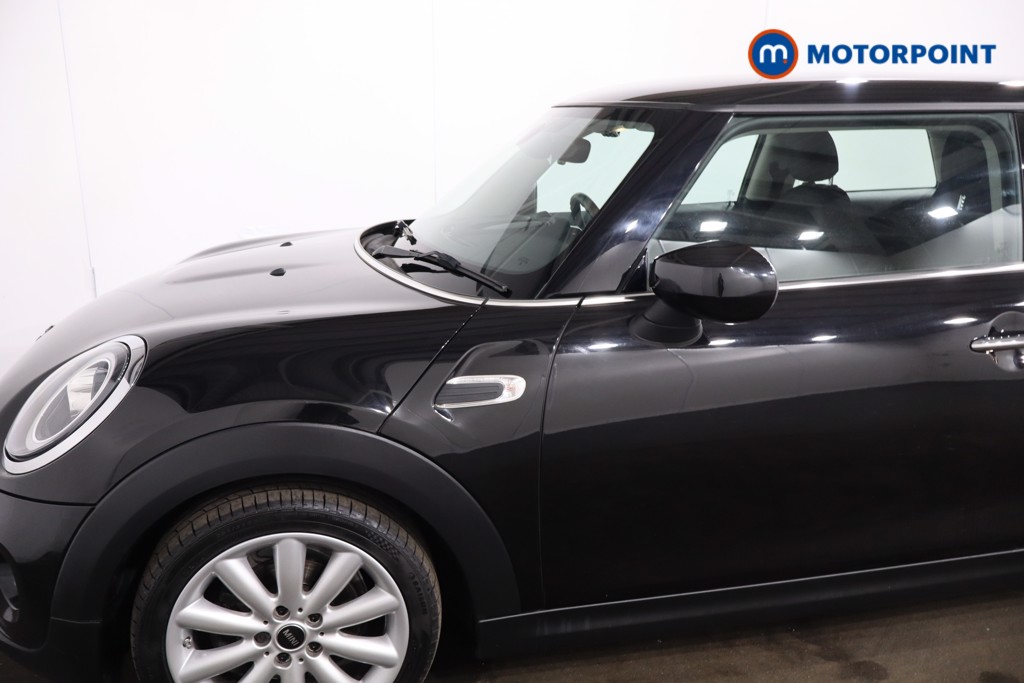 Mini Hatchback Cooper Classic Manual Petrol Hatchback - Stock Number (1636299) - 27th supplementary image
