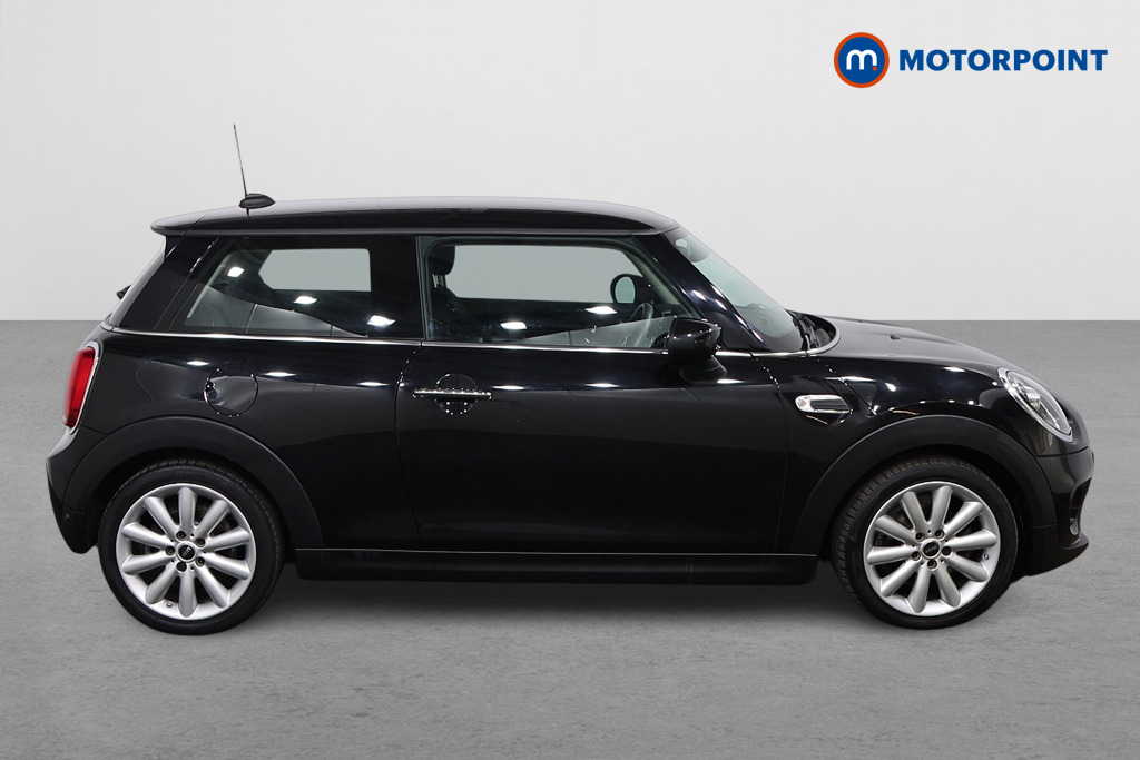 Mini Hatchback Cooper Classic Manual Petrol Hatchback - Stock Number (1636299) - Drivers side