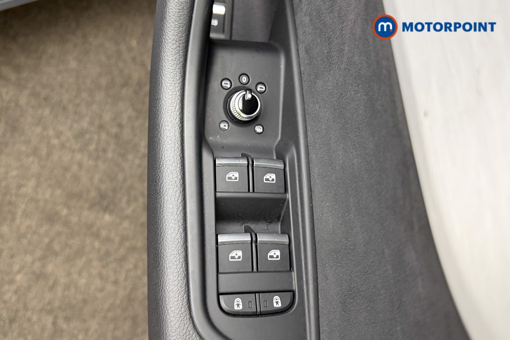 Audi A5 S Line Automatic Petrol Hatchback - Stock Number (1636605) - 27th supplementary image