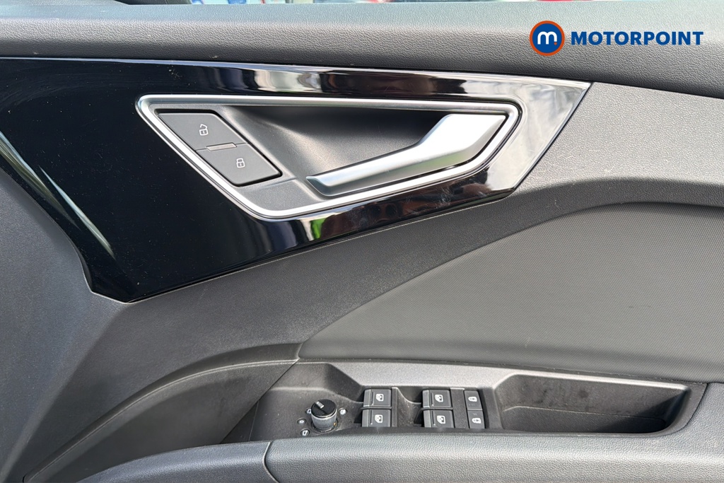 Audi Q4 Sport Automatic Electric SUV - Stock Number (1637399) - 19th supplementary image