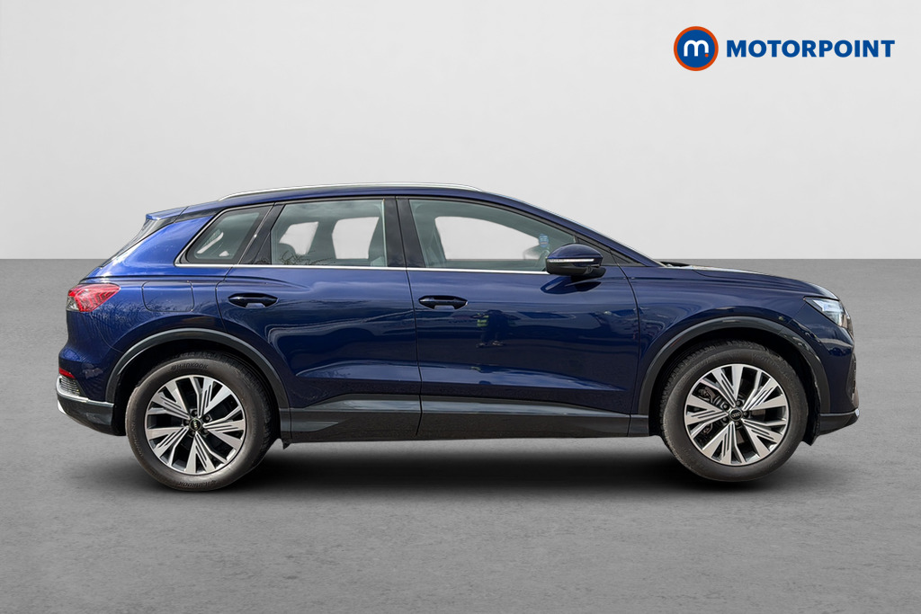 Audi Q4 Sport Automatic Electric SUV - Stock Number (1637399) - Passenger side