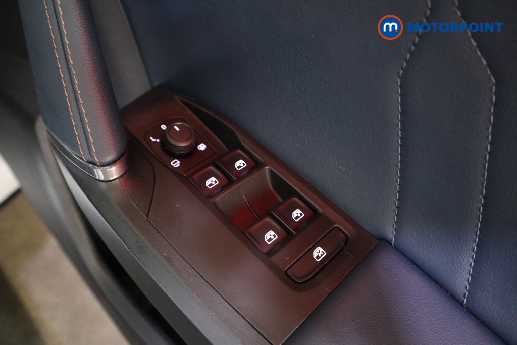 Cupra Formentor V2 Automatic Petrol Plug-In Hybrid SUV - Stock Number (1617731) - 13th supplementary image