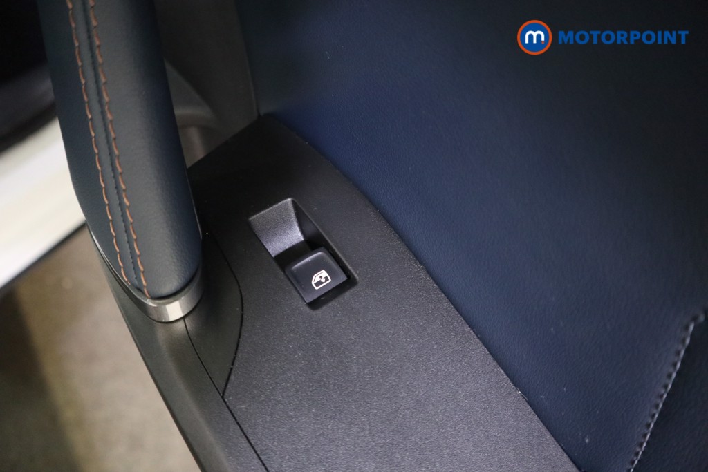 Cupra Formentor V2 Automatic Petrol Plug-In Hybrid SUV - Stock Number (1617731) - 22nd supplementary image
