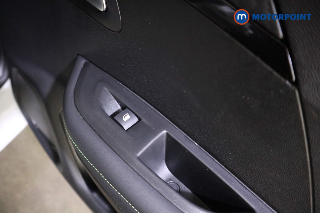 Peugeot 2008 GT Automatic Petrol SUV - Stock Number (1618993) - 19th supplementary image