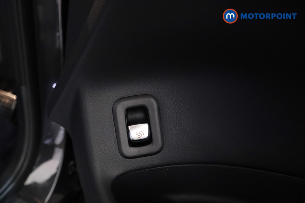 Mercedes-Benz EQC Amg Line Automatic Electric SUV - Stock Number (1619918) - 14th supplementary image