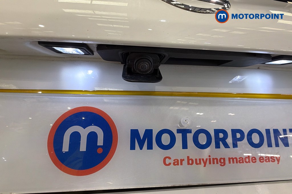 Mercedes-Benz GLC Amg Line Automatic Petrol SUV - Stock Number (1621085) - 36th supplementary image