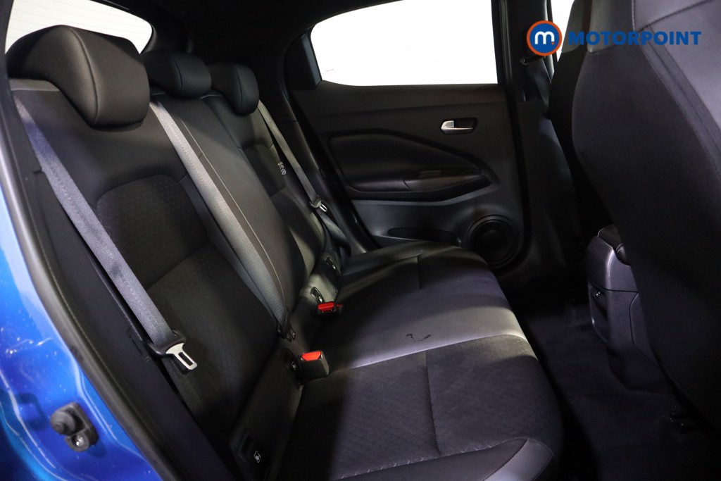 Nissan Juke N-Connecta Manual Petrol SUV - Stock Number (1622863) - 16th supplementary image