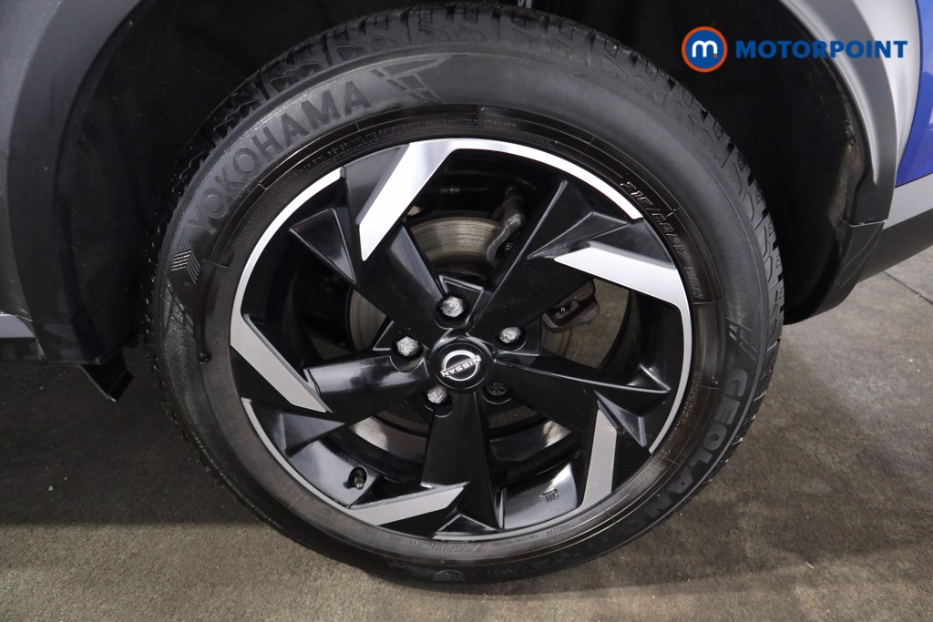 Nissan Juke N-Connecta Manual Petrol SUV - Stock Number (1622863) - 24th supplementary image