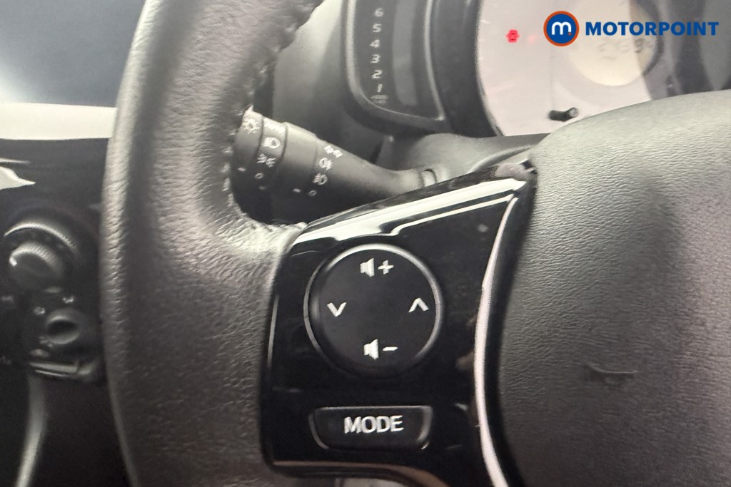 Peugeot 108 Allure Manual Petrol Hatchback - Stock Number (1624528) - 11th supplementary image