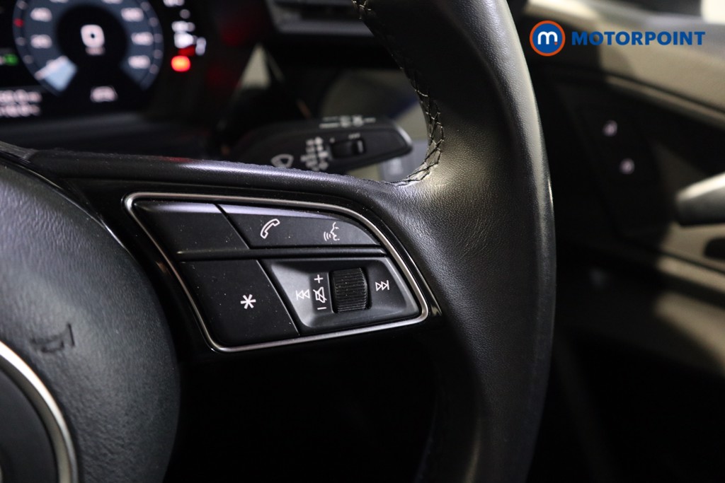 Audi A3 Technik Manual Petrol Hatchback - Stock Number (1626330) - 4th supplementary image