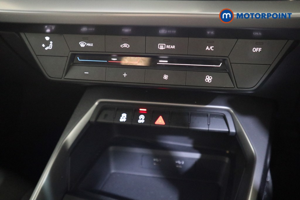 Audi A3 Technik Manual Petrol Hatchback - Stock Number (1626330) - 8th supplementary image