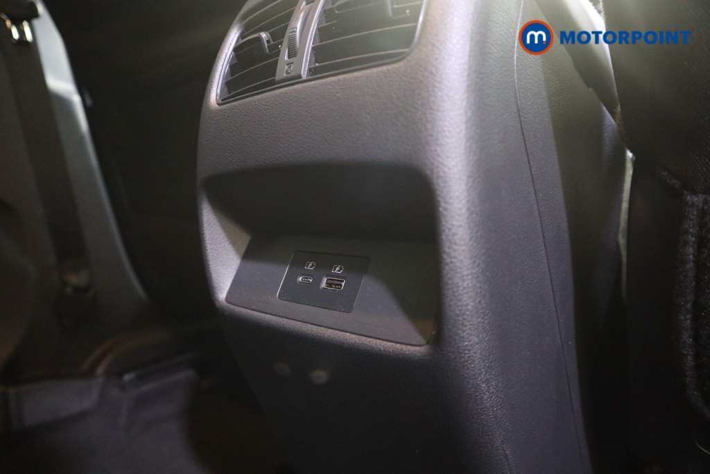 Nissan Qashqai N-Connecta Automatic Petrol SUV - Stock Number (1628538) - 19th supplementary image