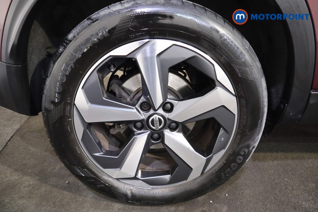 Nissan Qashqai N-Connecta Automatic Petrol SUV - Stock Number (1628538) - 22nd supplementary image