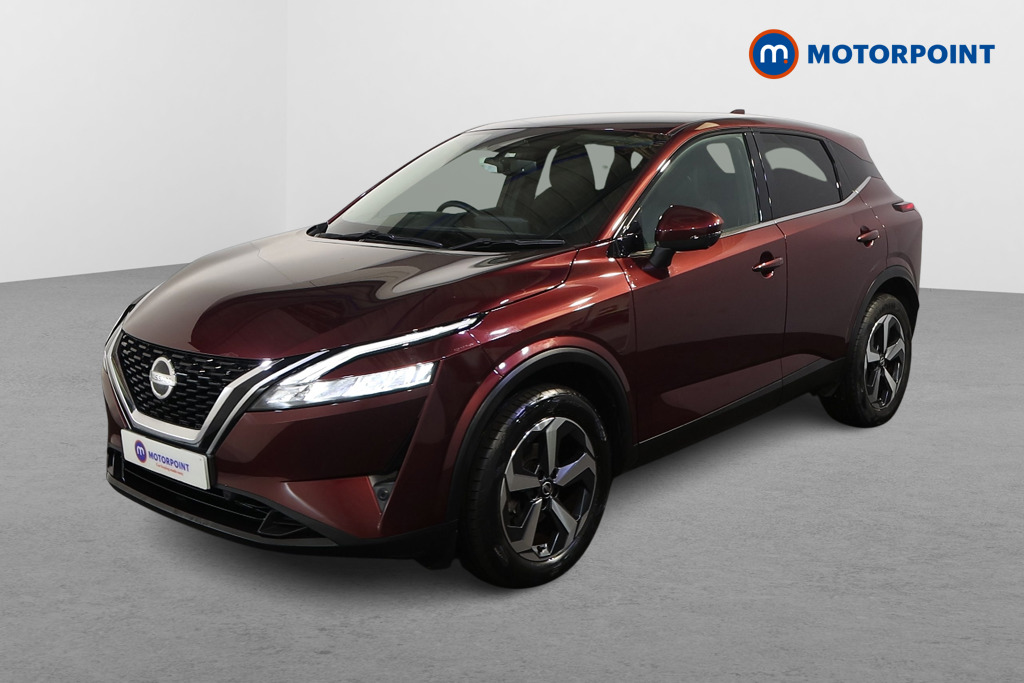 Nissan Qashqai N-Connecta Automatic Petrol SUV - Stock Number (1628538) - Passenger side front corner