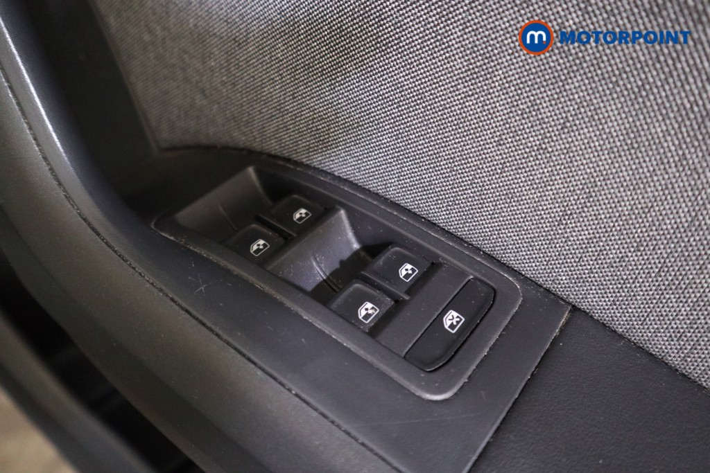 Seat Ateca Se Technology Automatic Petrol SUV - Stock Number (1628854) - 16th supplementary image