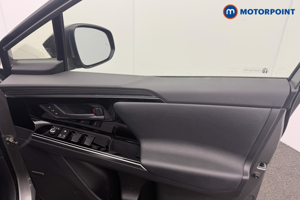 Subaru Solterra Touring Automatic Electric SUV - Stock Number (1629348) - 9th supplementary image