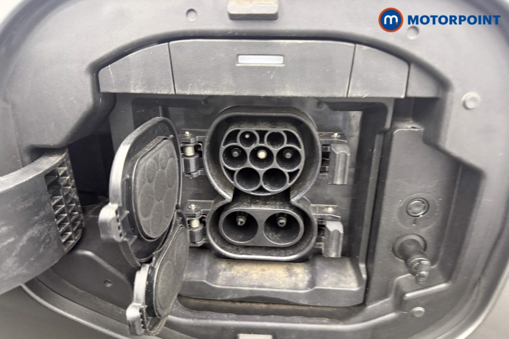 Subaru Solterra Touring Automatic Electric SUV - Stock Number (1629348) - 27th supplementary image