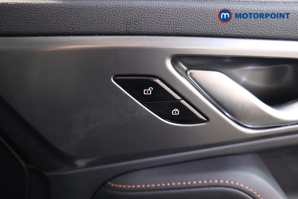 Mg Motor Uk HS Trophy Automatic Petrol-Electric Hybrid SUV - Stock Number (1632842) - 12th supplementary image