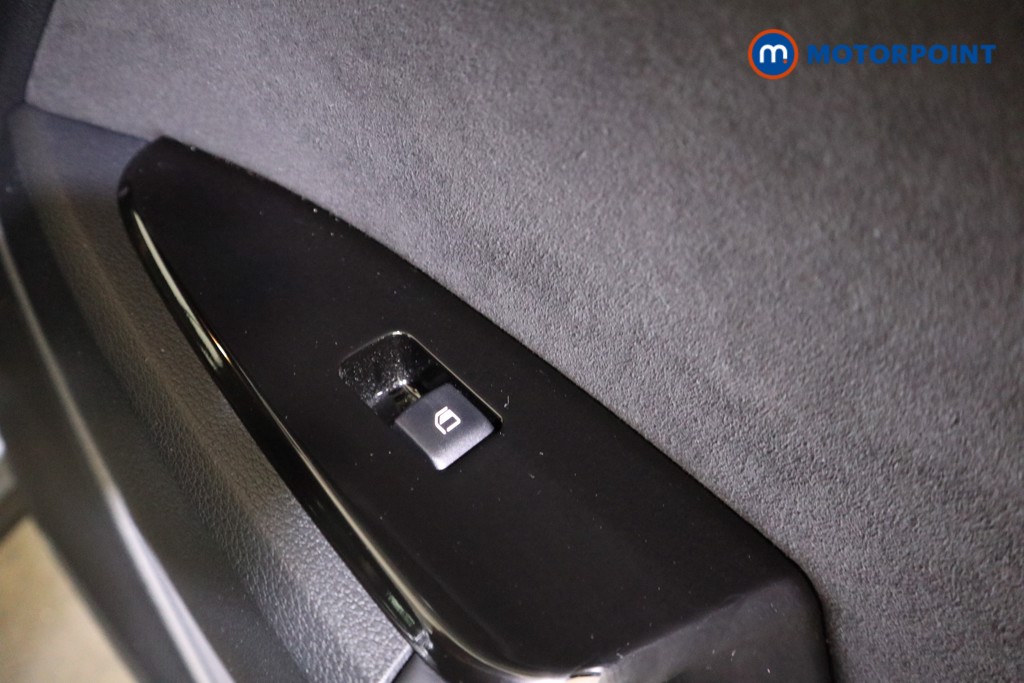 KIA Sportage Gt-Line Automatic Petrol-Electric Hybrid SUV - Stock Number (1633209) - 23rd supplementary image