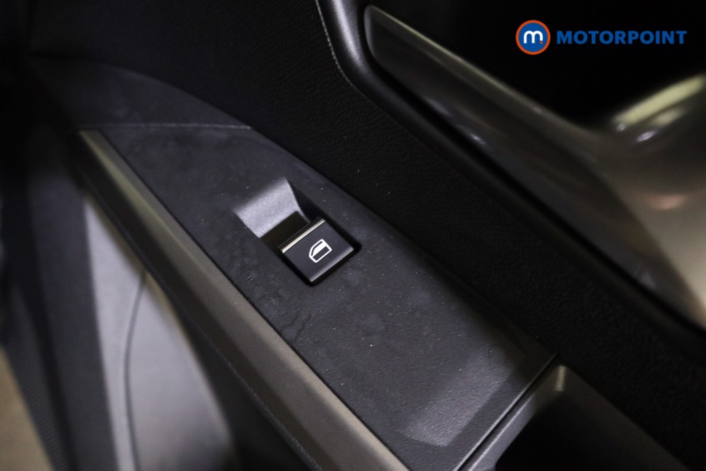 Peugeot 5008 GT Automatic Petrol SUV - Stock Number (1633618) - 23rd supplementary image