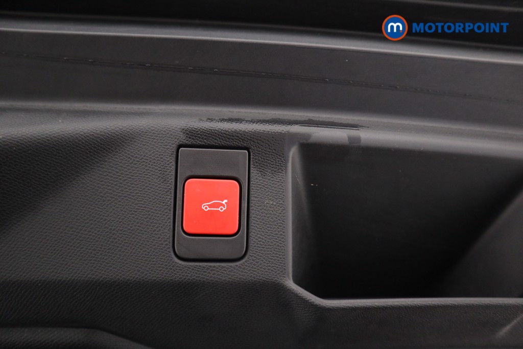 Peugeot 5008 GT Automatic Petrol SUV - Stock Number (1633618) - 25th supplementary image