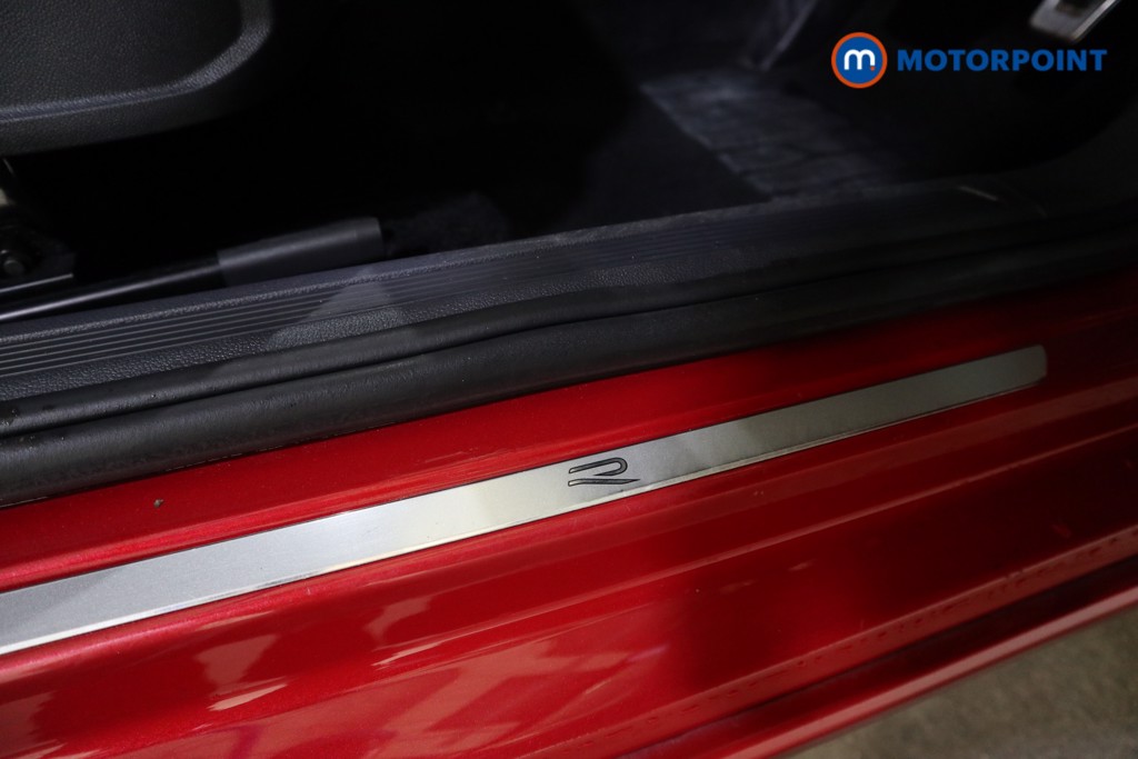 Volkswagen Taigo R-Line Automatic Petrol SUV - Stock Number (1633655) - 15th supplementary image