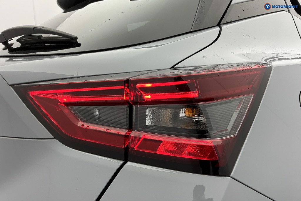 Nissan Juke N-Connecta Manual Petrol SUV - Stock Number (1634579) - 31st supplementary image