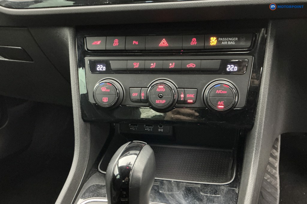 Seat Leon Cupra Automatic Petrol Hatchback - Stock Number (1635131) - 17th supplementary image