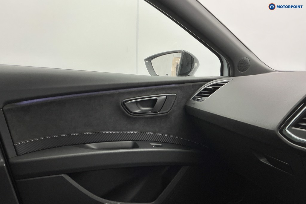 Seat Leon Cupra Automatic Petrol Hatchback - Stock Number (1635131) - 20th supplementary image