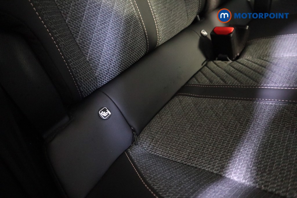 Peugeot 208 Allure Manual Petrol Hatchback - Stock Number (1635260) - 17th supplementary image