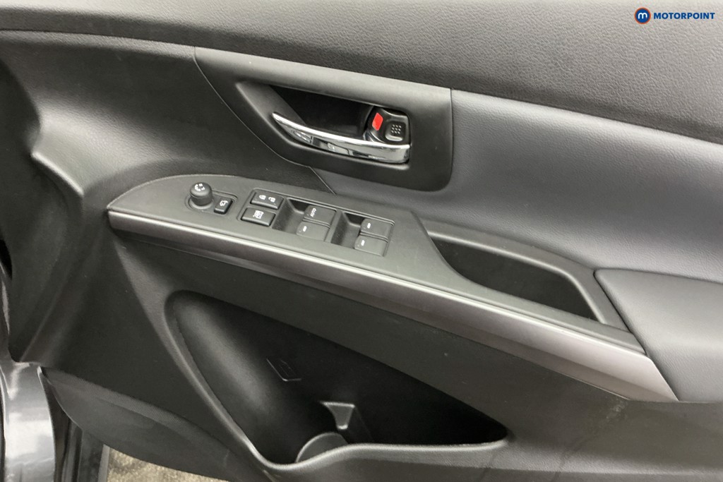 Suzuki S-Cross Ultra Automatic Petrol-Electric Hybrid SUV - Stock Number (1635538) - 31st supplementary image