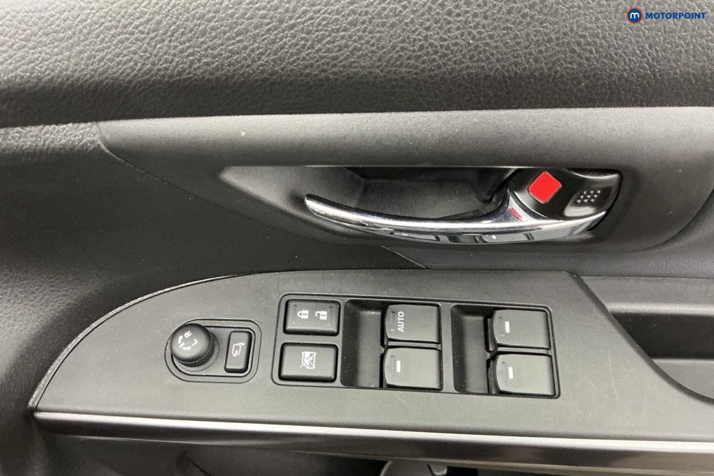 Suzuki S-Cross Ultra Automatic Petrol-Electric Hybrid SUV - Stock Number (1635538) - 32nd supplementary image