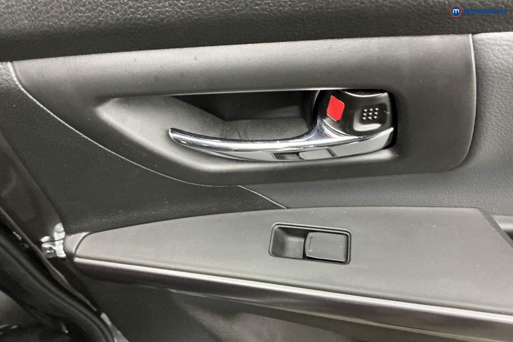 Suzuki S-Cross Ultra Automatic Petrol-Electric Hybrid SUV - Stock Number (1635538) - 35th supplementary image