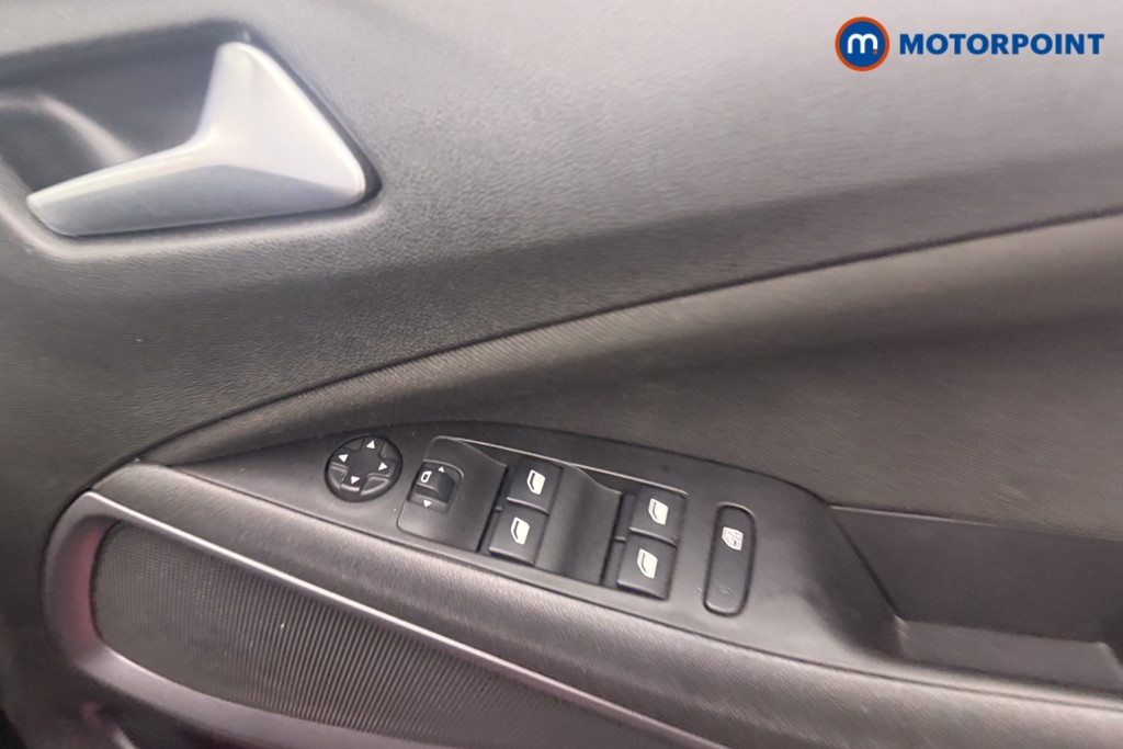 Vauxhall Crossland Design Manual Petrol SUV - Stock Number (1637008) - 9th supplementary image