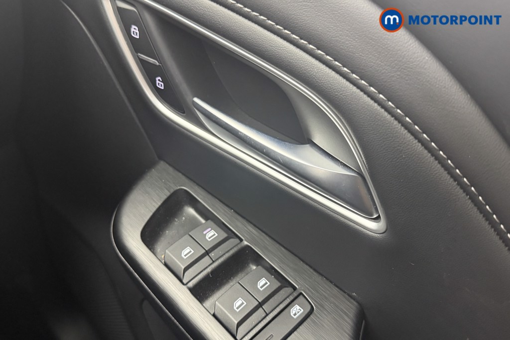 Mg Motor Uk ZS Trophy Automatic Petrol-Electric Hybrid SUV - Stock Number (1632274) - 8th supplementary image