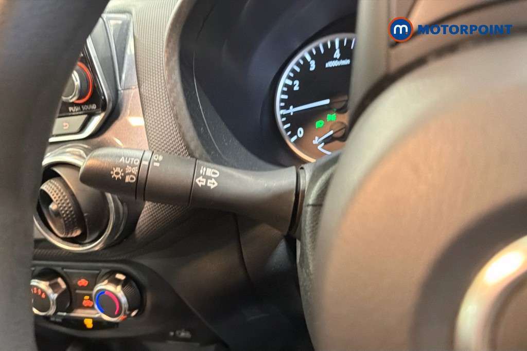 Nissan Juke Acenta Automatic Petrol SUV - Stock Number (1590399) - 6th supplementary image