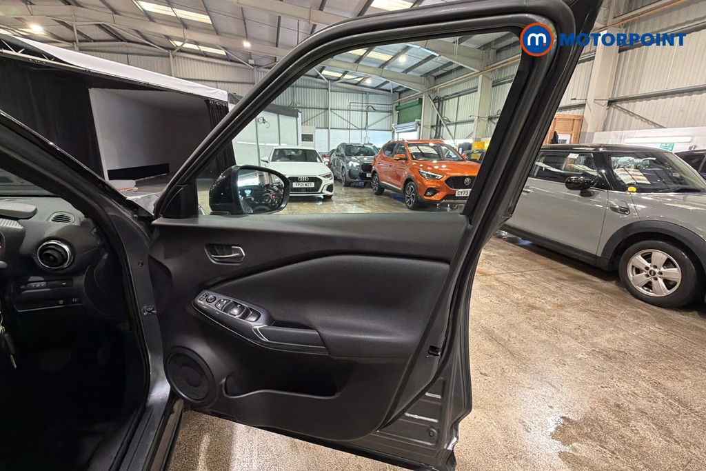 Nissan Juke Acenta Automatic Petrol SUV - Stock Number (1590399) - 19th supplementary image