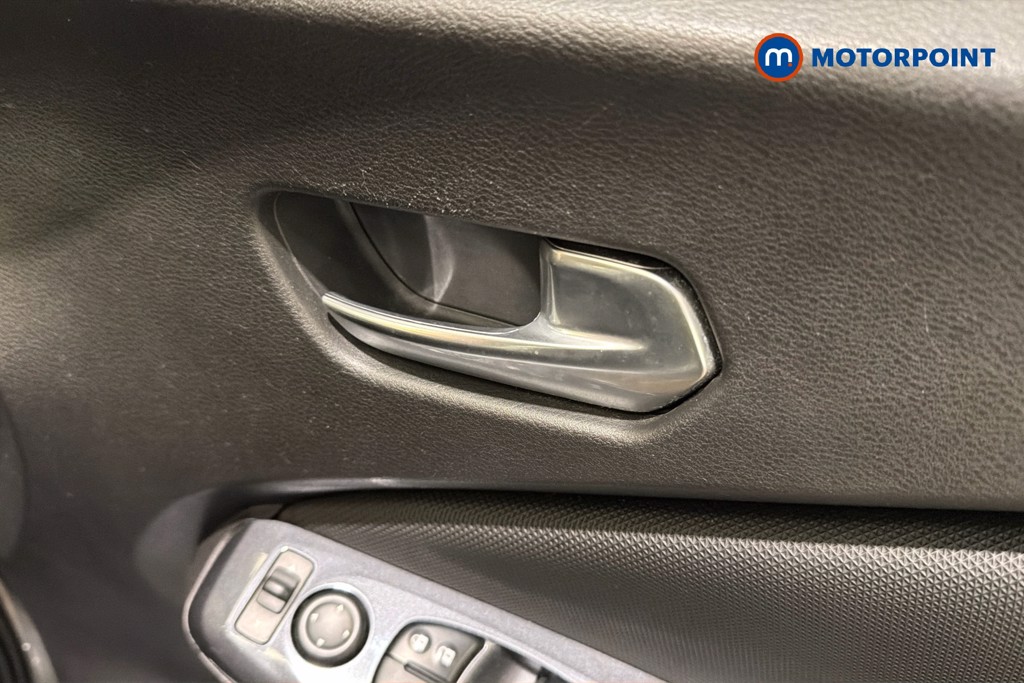 Nissan Juke Acenta Automatic Petrol SUV - Stock Number (1590399) - 42nd supplementary image