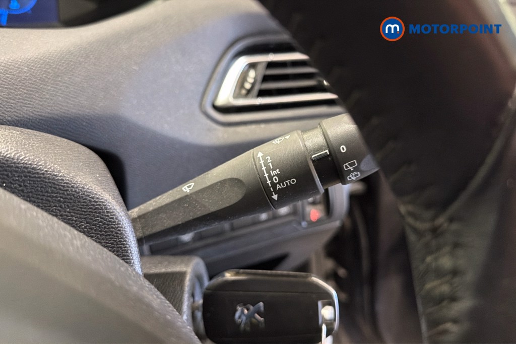 Peugeot 308 Allure Manual Diesel Hatchback - Stock Number (1599468) - 7th supplementary image