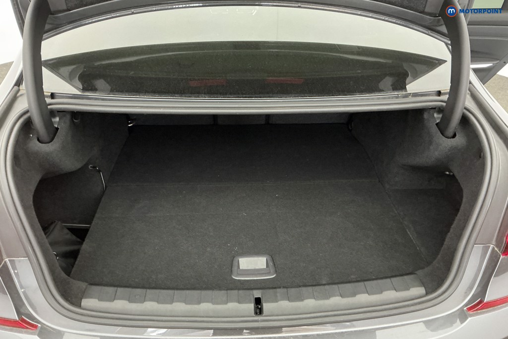 BMW 3 Series M Sport Automatic Petrol Plug-In Hybrid Saloon - Stock Number (1599704) - 4th supplementary image