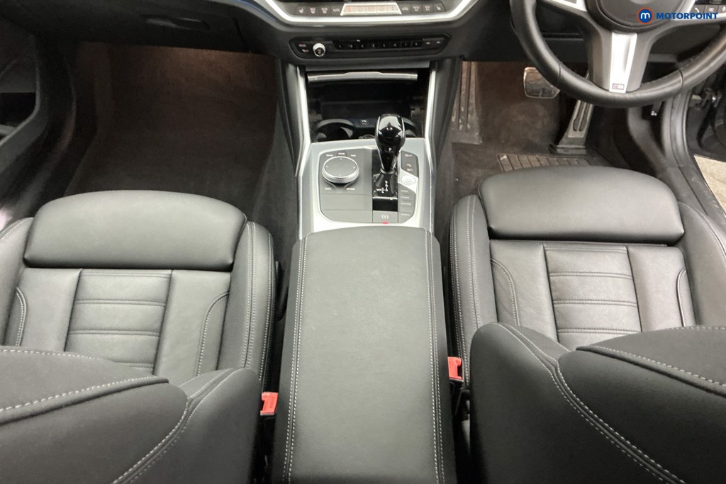 BMW 3 Series M Sport Automatic Petrol Plug-In Hybrid Saloon - Stock Number (1599704) - 11th supplementary image