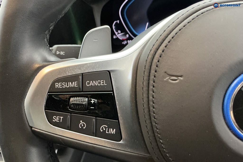 BMW 3 Series M Sport Automatic Petrol Plug-In Hybrid Saloon - Stock Number (1599704) - 22nd supplementary image