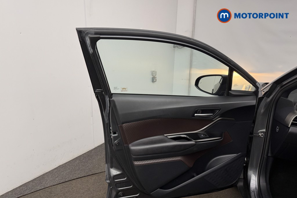 Toyota C-Hr Excel Automatic Petrol-Electric Hybrid SUV - Stock Number (1605371) - 4th supplementary image