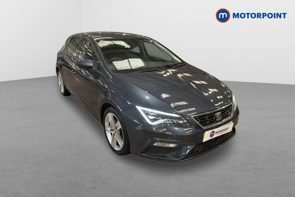 Seat Leon FR Manual Petrol Hatchback - Stock Number (1610006) - Drivers side front corner