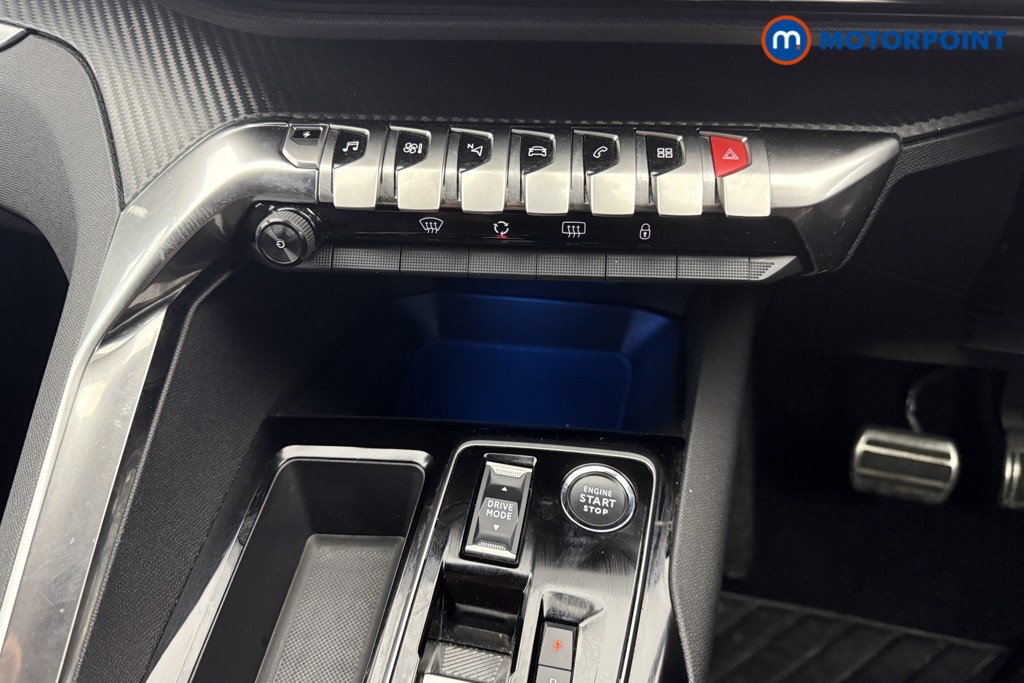 Peugeot 3008 Allure Automatic Petrol Plug-In Hybrid SUV - Stock Number (1611138) - 4th supplementary image