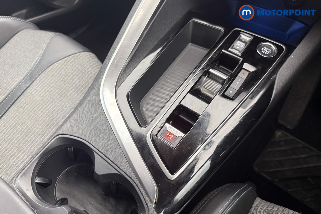 Peugeot 3008 Allure Automatic Petrol Plug-In Hybrid SUV - Stock Number (1611138) - 5th supplementary image