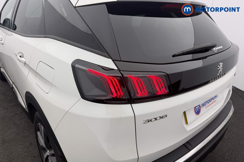 Peugeot 3008 Allure Automatic Petrol Plug-In Hybrid SUV - Stock Number (1611138) - 22nd supplementary image
