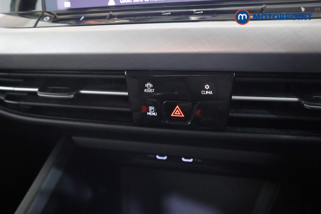 Volkswagen Golf Life Manual Petrol Hatchback - Stock Number (1615337) - 7th supplementary image