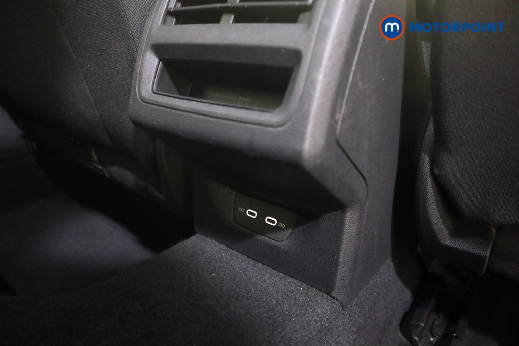 Volkswagen Golf Life Manual Petrol Hatchback - Stock Number (1615337) - 19th supplementary image