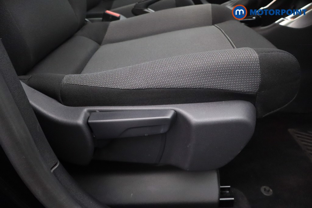 Citroen C3 Aircross Plus Automatic Petrol SUV - Stock Number (1620559) - 18th supplementary image